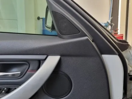 [핏먼트 울산]BMW F30 320d 브랜드 전용 AVI BM100 스피커 튜닝으로 카오디오 음질 개선 확실하게 해보자! 깔끔한 고음과 탄탄한 베이스까지? 아주 그냥 완벽하네~