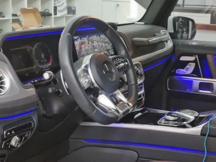 벤츠 W464 G63AMG(G바겐) 송풍구 엠비언트 라이트 튜닝! 심플하게만 느껴졌던 실내에 은은한 포인트 무드 선사하기, [울산 핏먼트] / 울산 남구