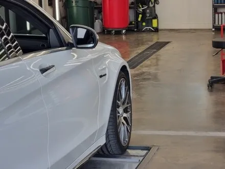 [핏먼트 울산]벤츠 W205 C클래스 63AMG도 피해 갈 수 없는 허전함은 독일 ST 허브 스페이스로 채워주면 됩니다. 빵빵한 몸매 만들기 어렵지 않아요~