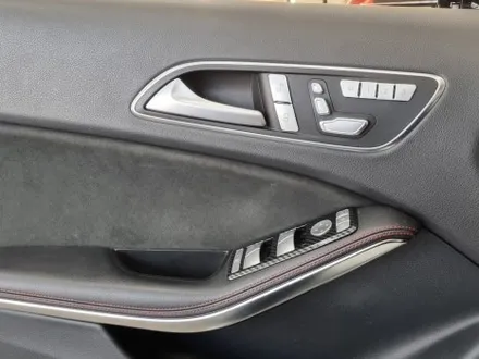 벤츠 W176 A45 AMG 송풍구와 도어 엠비언트 레트로핏 튜닝! 12색 엠비언트 코딩은 덤으로 따라가요~ [울산 핏먼트] / 울산 남구