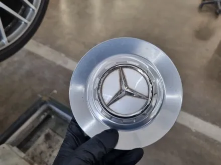 [핏먼트 울산]벤츠 W205 C클래스 63AMG도 피해 갈 수 없는 허전함은 독일 ST 허브 스페이스로 채워주면 됩니다. 빵빵한 몸매 만들기 어렵지 않아요~