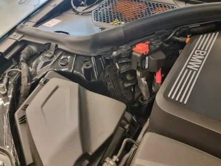 [핏먼트 울산]BMW G20 330e 바디보강튜닝 울트라레이싱 스트럿바는 전문 장착점에서.