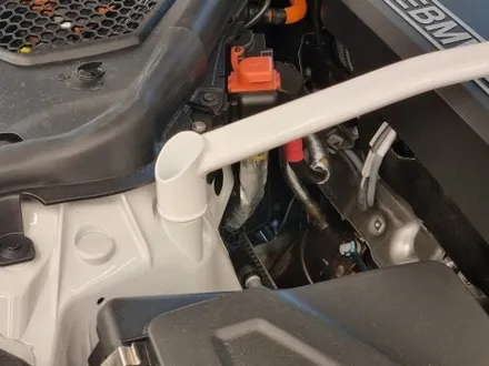 [핏먼트 울산]BMW G20 3시리즈 바디보강튜닝 울트라레이싱 스트럿바가 롤링 현상 확실히 잡아주기로 약속합니다~