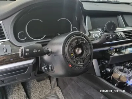 [핏먼트 울산]BMW F07 5GT M 핸들 교체! 감성 아이템의 최고봉 자리를 지키고 있는데는 이유가 있습니다. 멋진 디자인 그리고 부들부들한 가죽과 그립감까지~~~