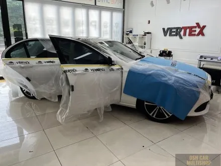 시흥 썬팅 재시공 벤츠 E클래스 블랙박스 보조배터리까지 한 번에 해결!