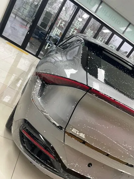 EV6 자동차 반사필름으로 깔끔하게 해결!