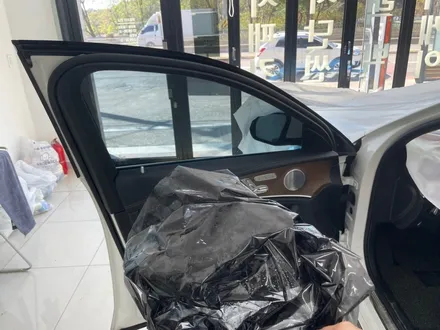 벤츠 E300 루마버텍스 700 전면 유리 재시공 썬팅 결과!