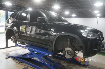 [BMW X5] 검정유광 휠도색~ / 하남시 풍산동
