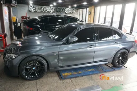 [휠도색] BMW 320i & 검정유광 / 하남시 풍산동