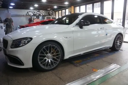 C63(W205)AMG 투톤 휠도색 / 하남시 풍산동
