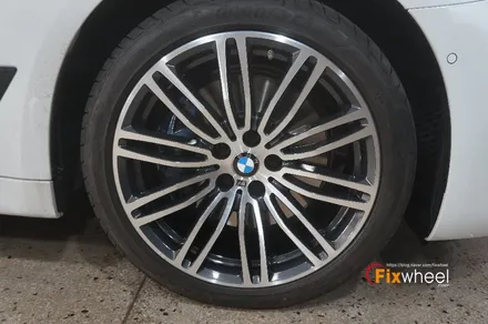 [강남휠복원]BMW 530i(G30) 19인치 / 하남시 풍산동