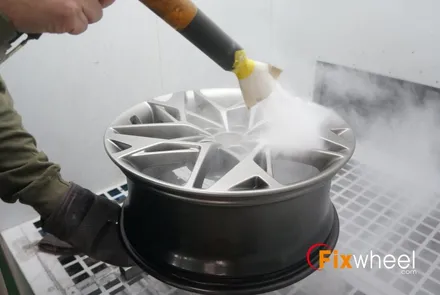 휠 수리 비용, 긁힌 휠 보고 속상하셨죠? / 하남시 풍산동