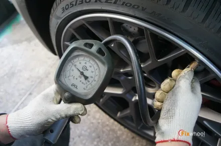 [포르쉐 911Carrera (992) 휠용접 & 휠복원] 포르쉐 992 휠복원 / 하남시 풍산동