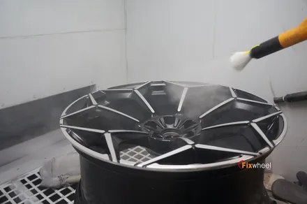 [휠복원]람보르기니 우루스 퍼포만테 버핑휠 휠복원 / 하남시 풍산동