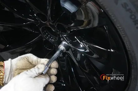 [테슬라 모델X] 검정유광 휠도색!! / 하남시 풍산동