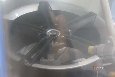 포르쉐 휠 복원 가격 합리적인 곳에서 새 휠 되찾기 / 하남시 풍산동