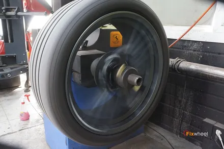 [휠복원] BMW M340i 898M 휠 퍼모먼스 로고 살려서 작업하기 / 하남시 풍산동