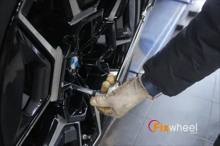 BMW XM 휠복원, 스크래치 이렇게 지웁니다 / 하남시 풍산동
