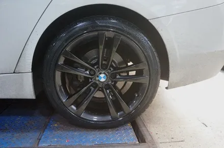 [BMW 320d] 휠복원 (크롬쉐도우) / 하남시 풍산동