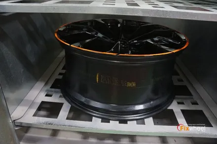 [우르스휠복원]람보르기니 우르스 휠복원 맛집 입니다. / 하남시 풍산동