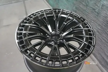 벤츠 CLE53AMG 휠도색 +캘리퍼도색 / 하남시 풍산동