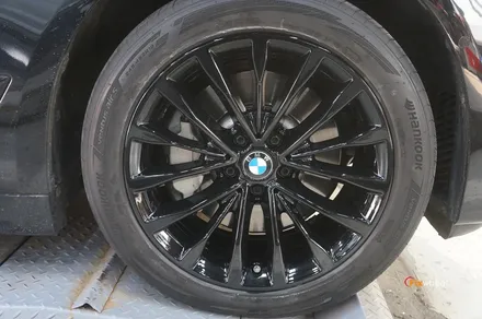 [휠도색] BMW G30 530i 블랙유광 휠도색 / 하남시 풍산동