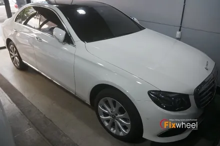 [벤츠 E300] 메탈릭실버 색상 휠의 휠수리!! / 하남시 풍산동