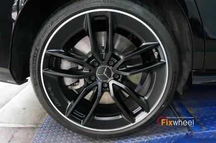 [벤츠 E53 AMG] 투톤 색상의 휠도색 ^^ / 하남시 풍산동