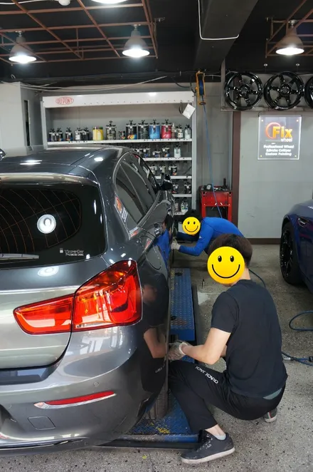 BMW118d 의 평범한 실버휠을 크롬쉐도우 색상으로 도색하다.. / 하남시 풍산동