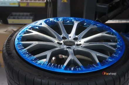 R232 벤츠 SL63AMG 로고 살려서 휠복원 / 하남시 풍산동