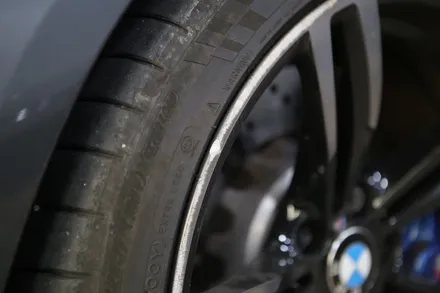BMW M4 휠복원 & 휠수리(다이아몬드커팅)동영상 / 하남시 풍산동