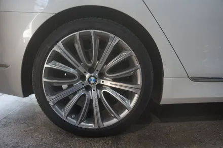 [BMW 750LI] 휠복원 & 다이아몬드커팅 / 하남시 풍산동