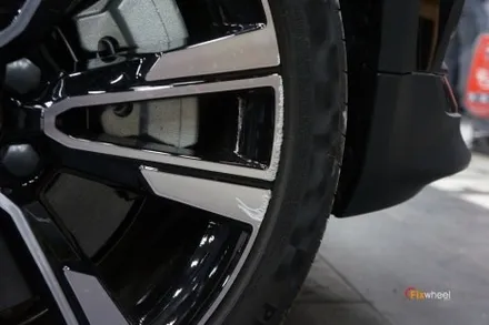 [휠수리][휠복원]볼보 V60CC 휠복원 / 하남시 풍산동