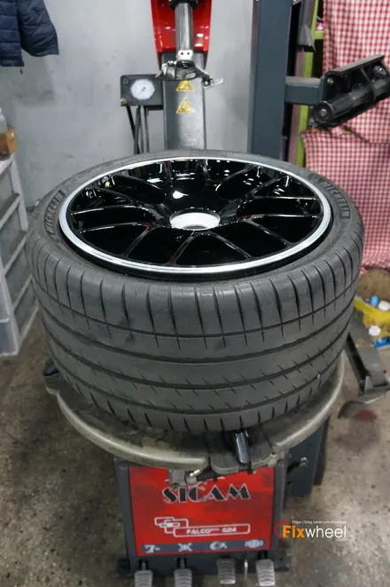 포르쉐911(997mk2)GTS 휠복원&휠수리 / 하남시 풍산동