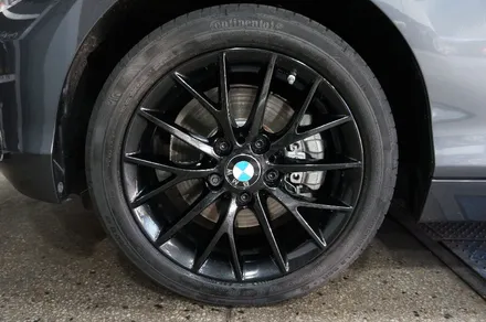 BMW118d 의 평범한 실버휠을 크롬쉐도우 색상으로 도색하다.. / 하남시 풍산동