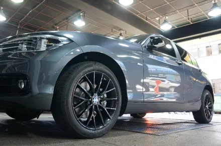 BMW118d 의 평범한 실버휠을 크롬쉐도우 색상으로 도색하다.. / 하남시 풍산동