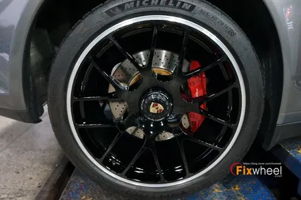 포르쉐911(997mk2)GTS 휠복원&휠수리 / 하남시 풍산동
