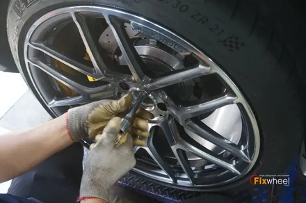 [휠복원]벤츠 AMG GT43  21인치 버핑휠복원 / 하남시 풍산동