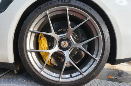 포르쉐 911(991) 터보S BBS FIR 휠복원 / 하남시 풍산동