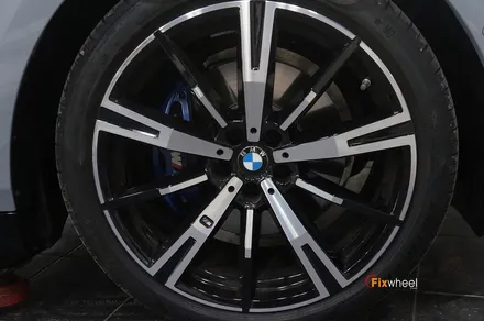 [휠도색] BMW G60 530i 블랙유광 휠도색 / 하남시 풍산동