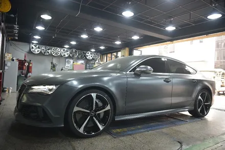 아우디 RS7 순정 21인치 밋밋한 실버 휠을 블랙다이아몬드 커팅휠로 변신 시켜봅시다! with 피렐리 P zero / 하남시 풍산동
