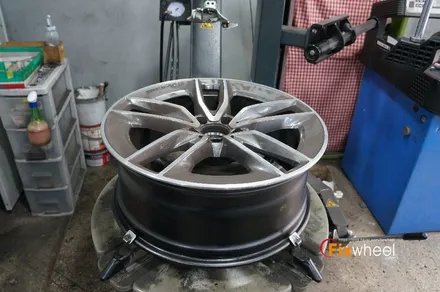 [벤츠 E53 AMG] 투톤 색상 휠도색!! / 하남시 풍산동