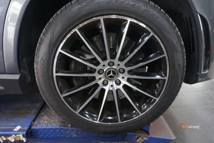 벤츠 GLE 450 휠복원 손상된 휠도 말끔하게 / 하남시 풍산동