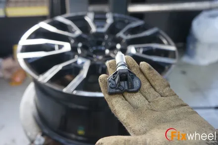 BMW X5 휠도색, 블랙유광 차량의 이미지를 고급스럽게 / 하남시 풍산동