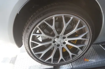 벤츠 SL63 휠복원, AMG 로고까지 그대로 / 하남시 풍산동