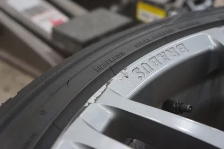 [모노블럭 F] G바겐과 잘어울리는 브라부스 플래티넘 에디션 Monoblock F 23인치 휠수리 및 휠복원 그리고 오리지널 색상으로 휠도색 ! / 하남시 풍산동