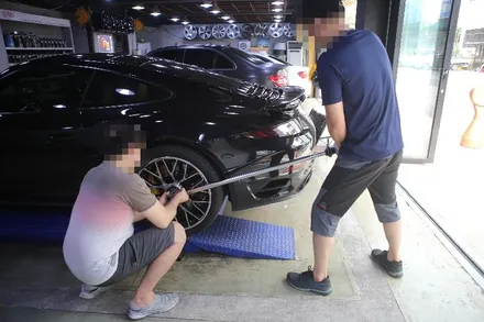 [휠도색] 포르쉐 터보 S 휠의 변신은 ?? 무광검정(맷블랙) / 하남시 풍산동