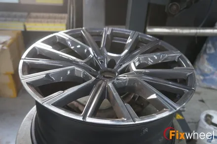 BMW 740i 휠복원, 스크래치 감쪽같이 없애는 방법 / 하남시 풍산동