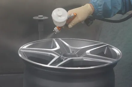 C63  AMG (W204) 전기형 18인치 야매도색 박리하고 다이아몬드 컷팅 ^^ / 하남시 풍산동