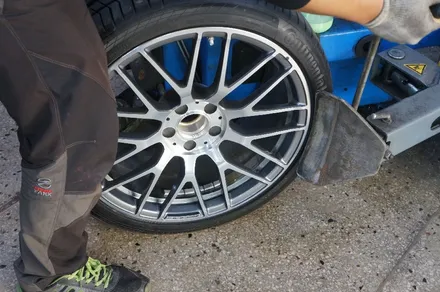 [C63 AMG][W205] 휠도색 & 완벽한 캘리퍼도색 Part 2 / 하남시 풍산동